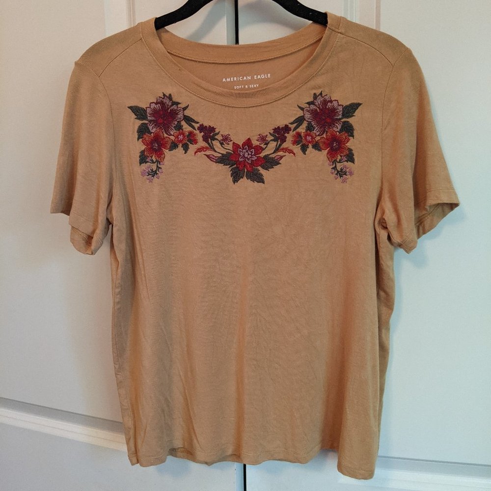 Embroidered American Eagle Tee (Small)